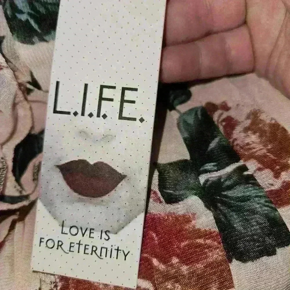 Love is For Eternity Womans Layering Piece Size Xl - Picture 12 of 12